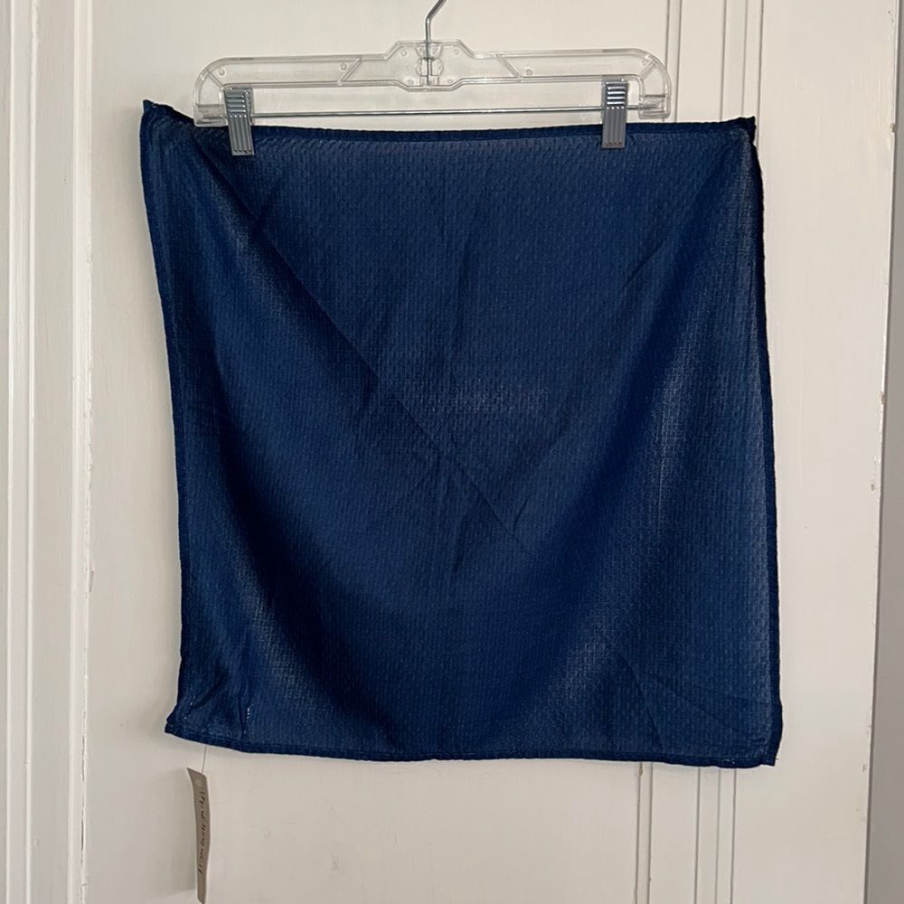 NWT Bella Dahl navy blue cotton square scarf